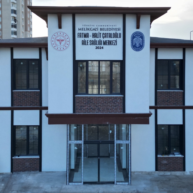Melikgazi Belediyesi Fatma - Halit Çataloğlu Aile Sağlığı Merkezi'nin inşaa...