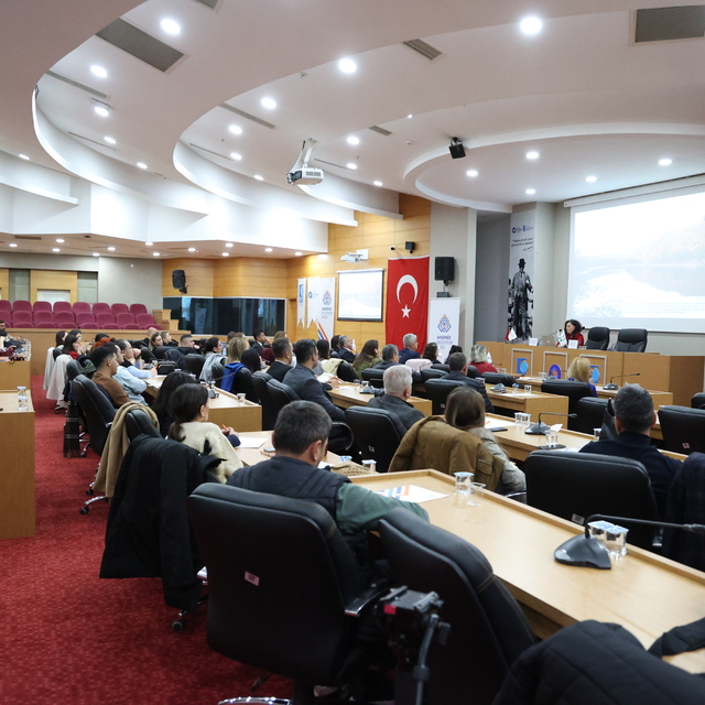 Antalya'da "Kurakçıl Peyzaj ve Su Verimliliği Eğitimi" düzenlendi