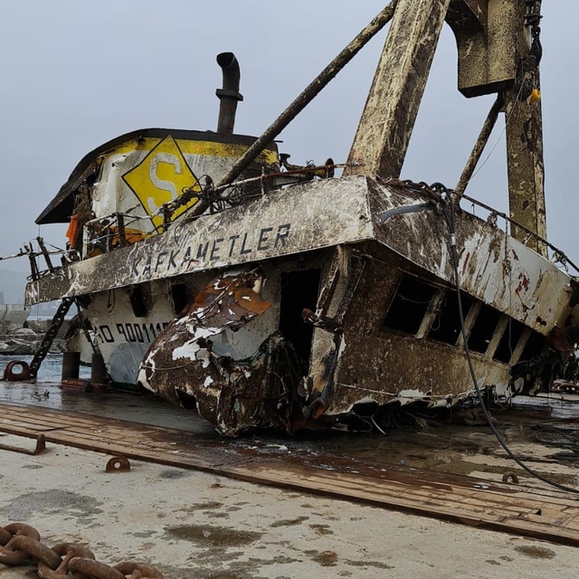 Mürettebatından 7'si bulunamayan 'Kafkametler' gemisinin batmasında 3 tutuk...