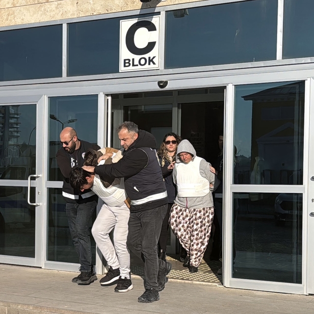 Uşak'ta silahlı saldırıda hayatını kaybeden çocuğun ölümüne ilişkin 3 kişi...