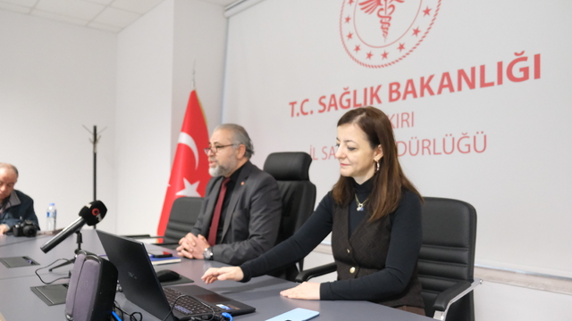 Çankırı'da "Fermuar Sistemiyle Yaşama Yol Ver Projesi" ile ilgili değerlendirme yapıldı