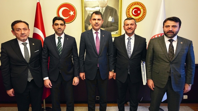 AK Parti Karabük heyetinden Bakan Kurum'a ziyaret