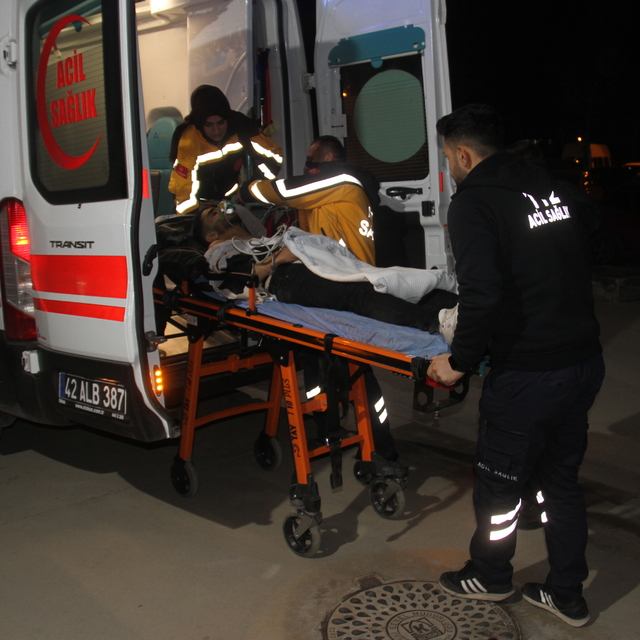 Konya'da bıçaklı kavgada 1 kişi yaralandı