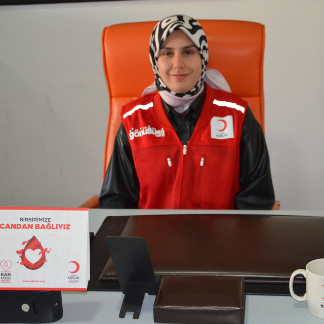 Havza Genç Kızılay gönüllüleri yaptıkları faaliyetlerle ülke genelinde 7. o...