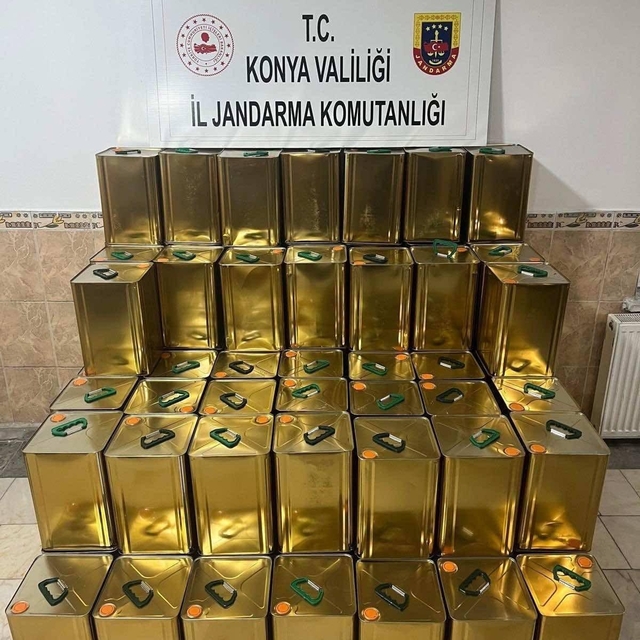 Konya'da 1800 litre sahte zeytinyağı ele geçirildi