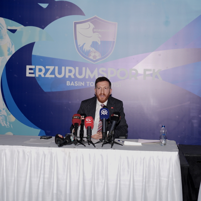 Erzurumspor FK Başkanı Dal, transferle ilgili konuştu: