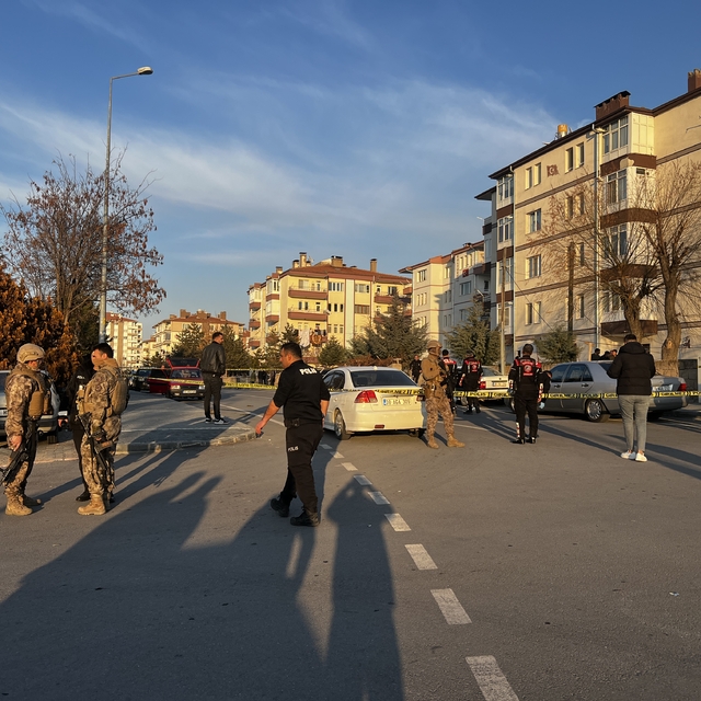 Kayseri'de 2 grup arasında 'borç' kavgası: 3 yaralı