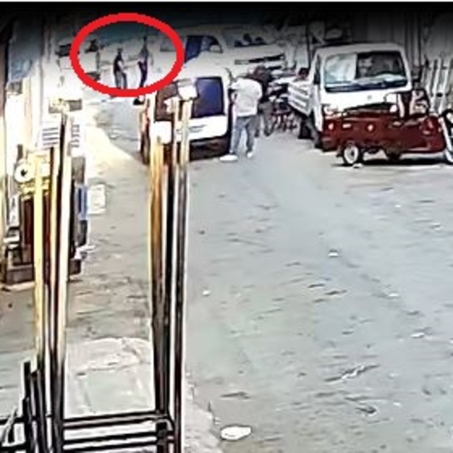 Kavgaya müdahale ederken şehit olan polisin vurulma anları ortaya çıktı