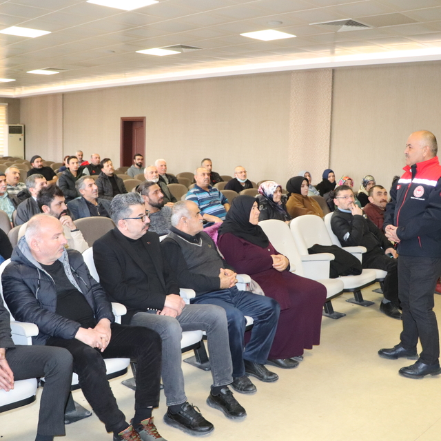 Sivas'ta arıcılık kursu düzenlendi