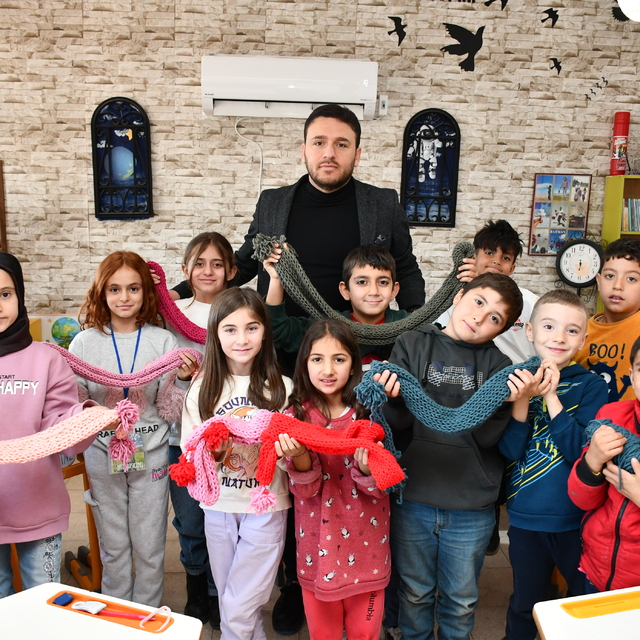 6 ŞUBAT DEPREMLERİNİN İKİNCİ YILI - Batman'da köy okulundaki öğrenciler dep...