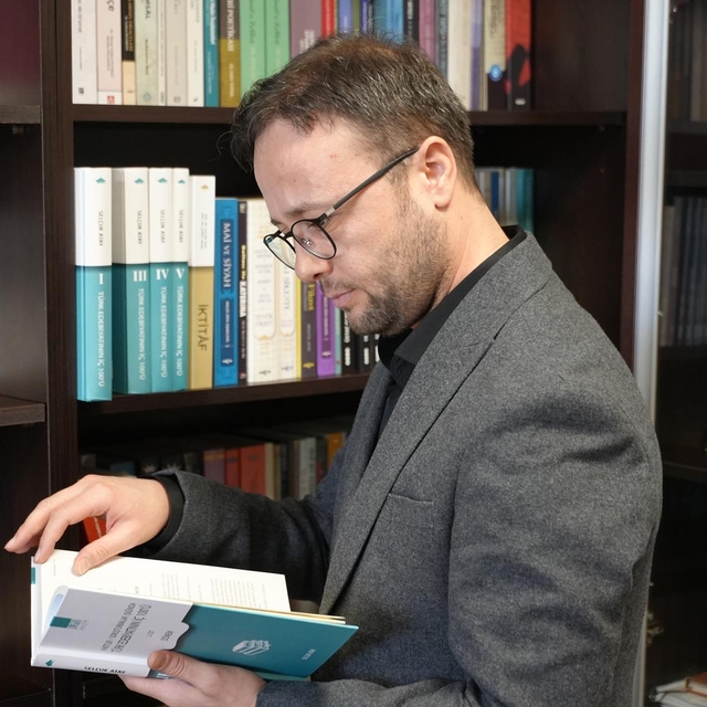 Karabük Üniversitesi Öğretim Üyesi Atay'dan çifte başarı