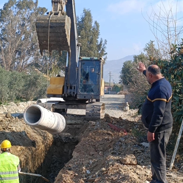 Samandağ'da bir mahallenin kanalizasyon hattı yenilendi