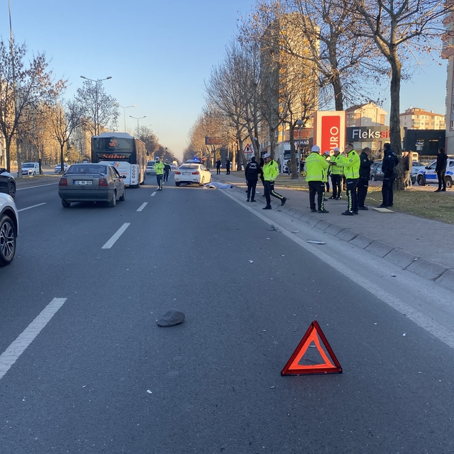 Kayseri'de otomobilin çarptığı yaya hayatını kaybetti