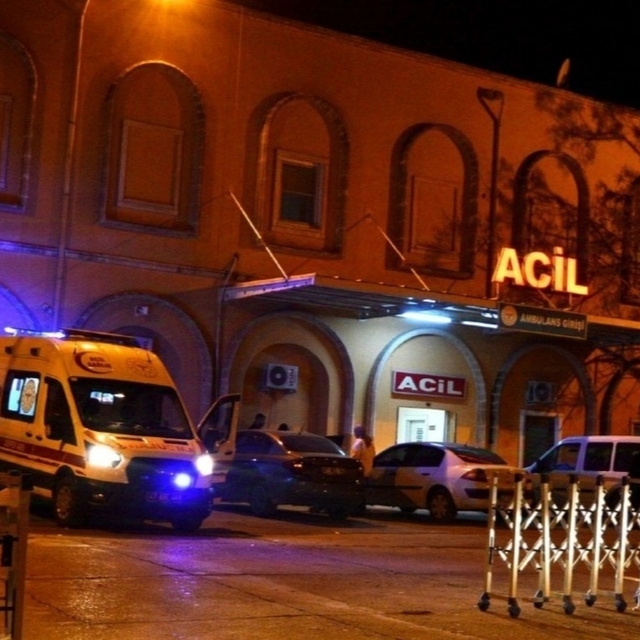 Mardin'de, 4'üncü kattan düşen Asaf bebek tedaviye alındı