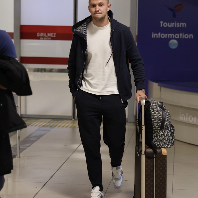 Oleksandr Zubkov, transfer görüşmeleri için Trabzon'a geldi