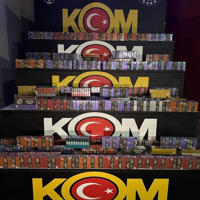 Adana'da 1000 elektronik sigara likidi ele geçirildi