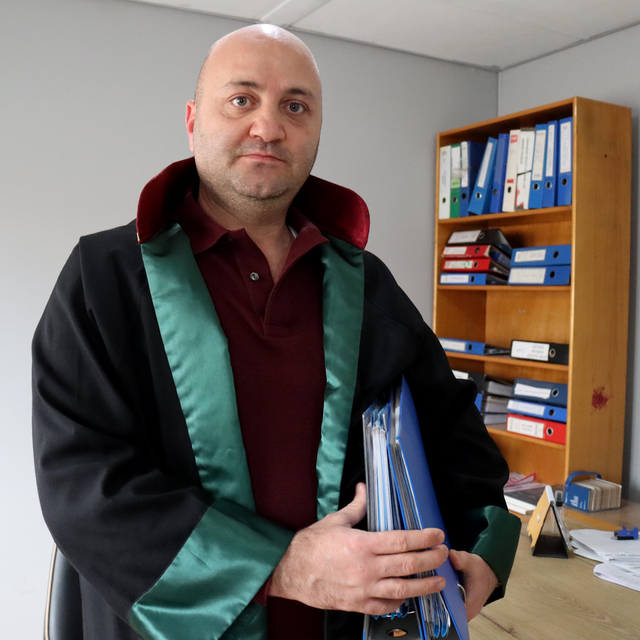 6 ŞUBAT DEPREMLERİNİN İKİNCİ YILI - Depremde ölen anne ve babasının hakkını...