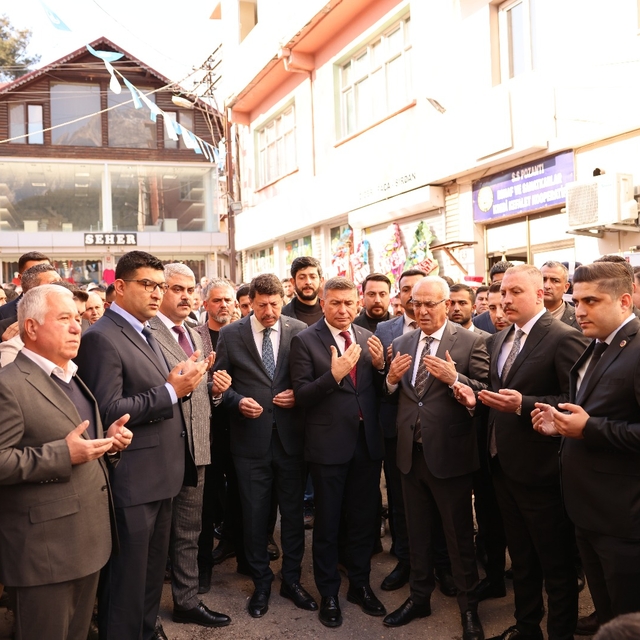 Ülkü Ocakları Pozantı İlçe Başkanlığının yeni binası açıldı