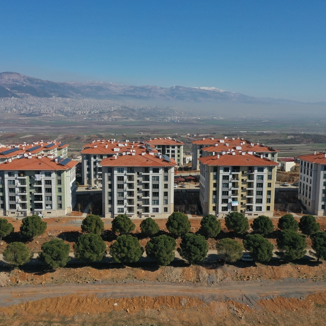 6 ŞUBAT DEPREMLERİNİN İKİNCİ YILI - Baykar'ın Kahramanmaraş'ta yaptırdığı 3...