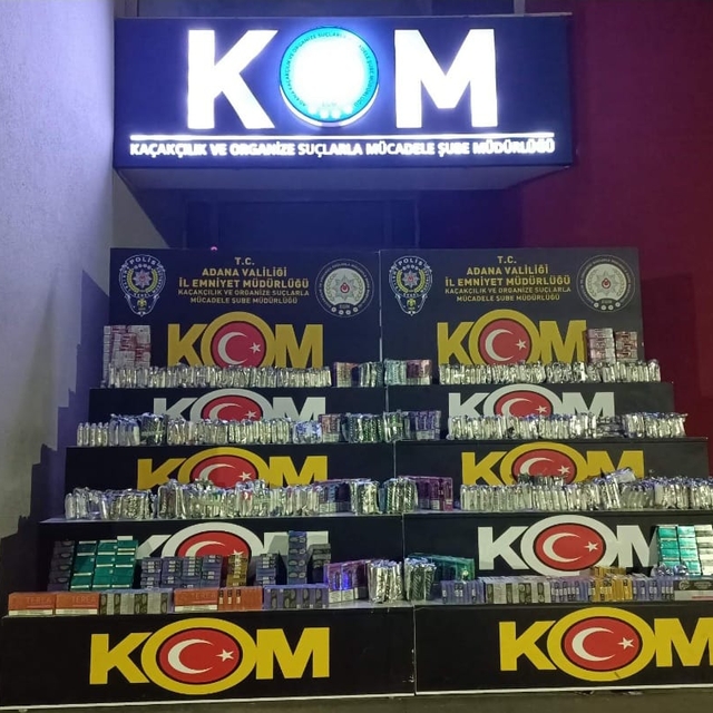 Adana'da yolcu otobüsünde 680 kaçak elektronik sigara ele geçirildi