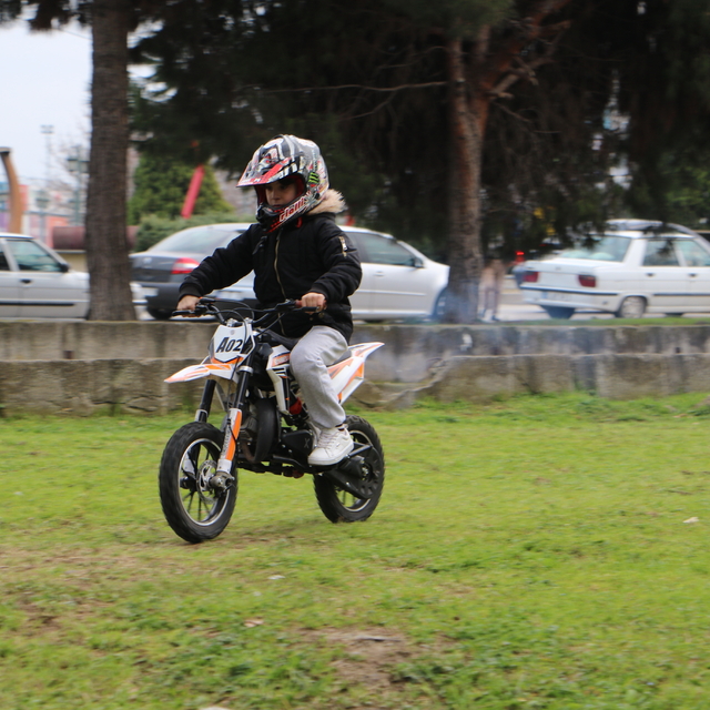 10 yaşındaki Eymen'in hayali motosiklet yarışlarına katılmak
