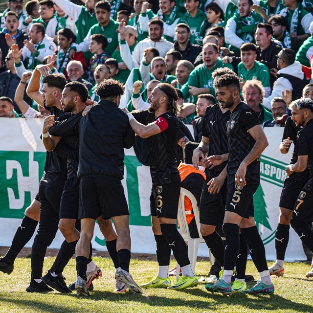 Muğlaspor adım adım zirveye