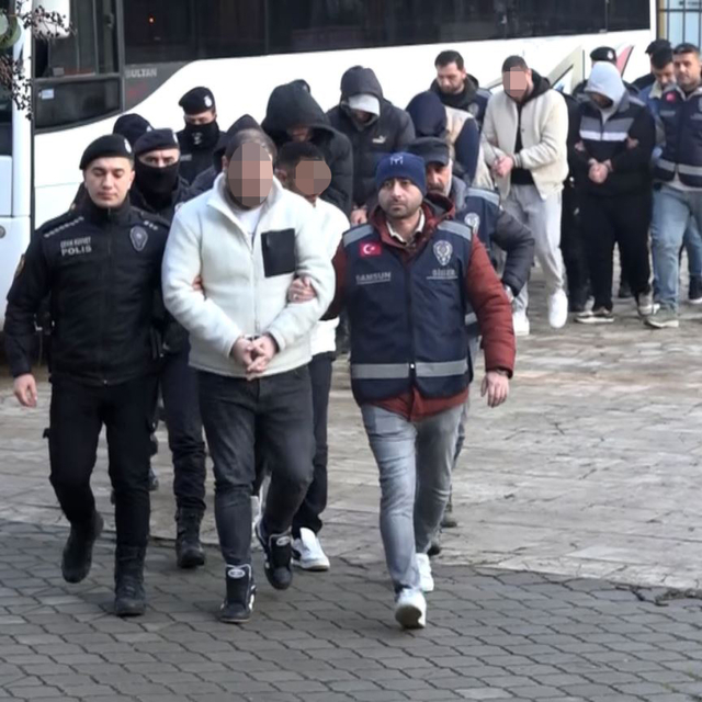 Samsun merkezli 5 ilde yasa dışı bahis operasyonu; 17 gözaltı