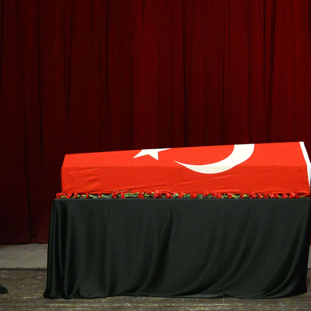 Kaligrafı ustası Etem Çalışkan için memleketi Mersin'de tören