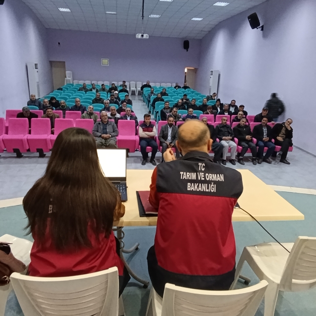 Çemişgezek'te şap hastalığıyla ilgili bilgilendirme toplantısı yapıldı