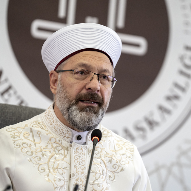 Diyanet İşleri Başkanı Erbaş, Hutbe Hizmetleri Çalıştayı'na konuştu: