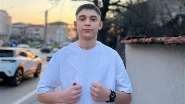 Alkollü sürücünün otomobiliyle çarptığı Ceyhun, 8 günlük yaşam savaşını kaybetti