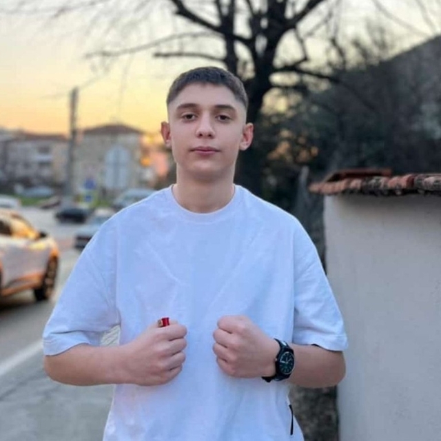 Alkollü sürücünün otomobiliyle çarptığı Ceyhun, 8 günlük yaşam savaşını kay...