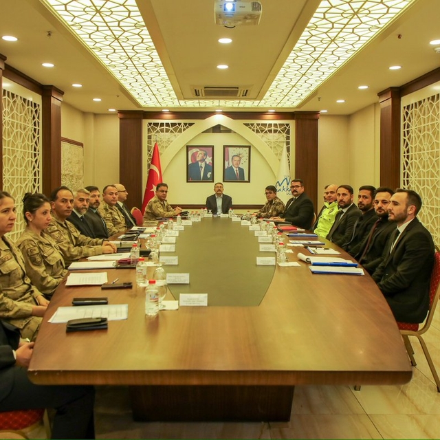 Hakkari'de asayiş toplantısı düzenlendi