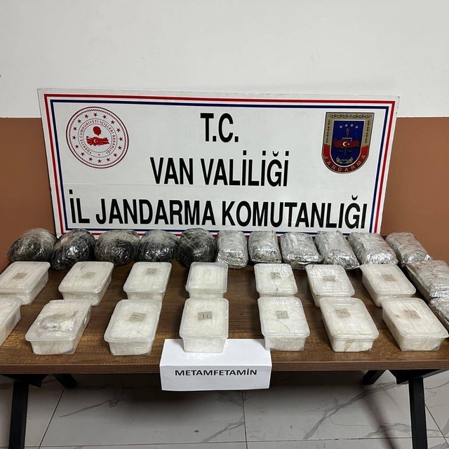 Van'da, son bir ayda 243 kilo uyuşturucu ele geçti