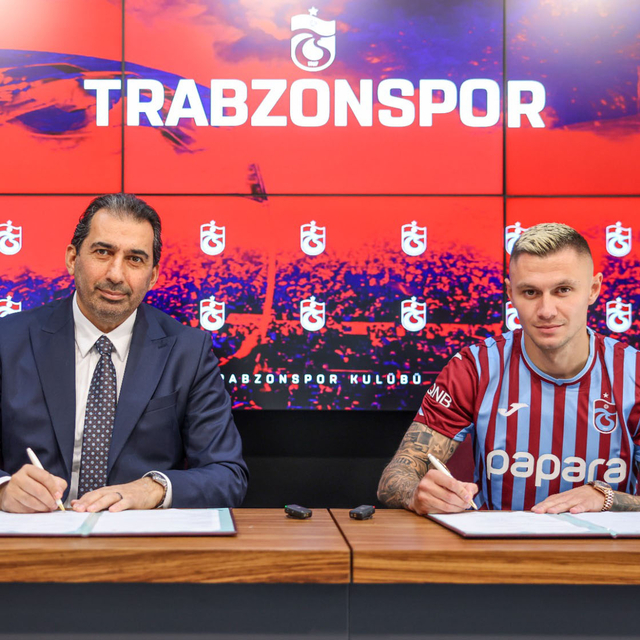 Trabzonspor'da Oleksandr Zubkov için imza töreni düzenlendi