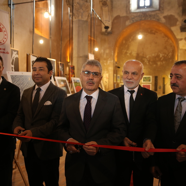 Niğde'de "14. Tarım Orman ve İnsan" konulu fotoğraf sergisi açıldı