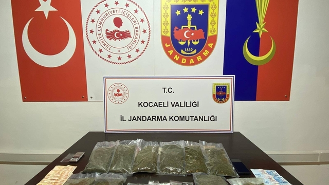 Kocaeli'de 4 kilogram sentetik uyuşturucu ele geçirildi