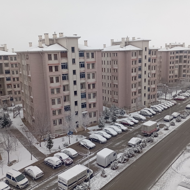 Karaman'da kar etkili oldu