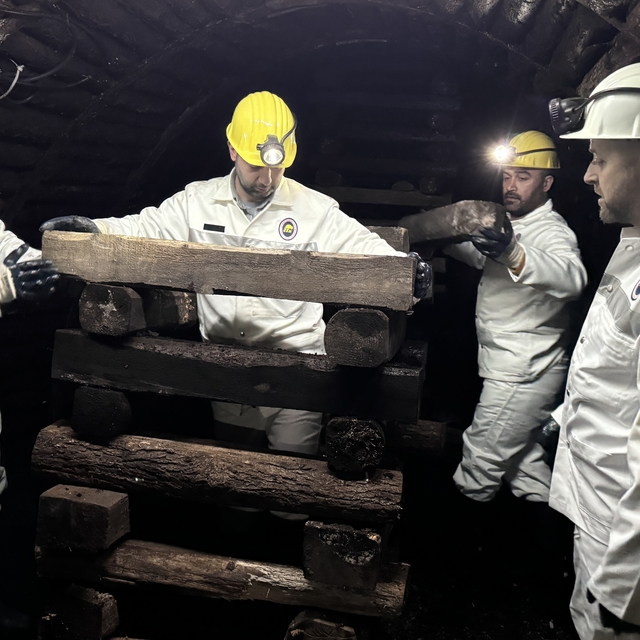 6 ŞUBAT DEPREMLERİNİN İKİNCİ YILI - Enkazda kalanlara "ışık" olan madencile...