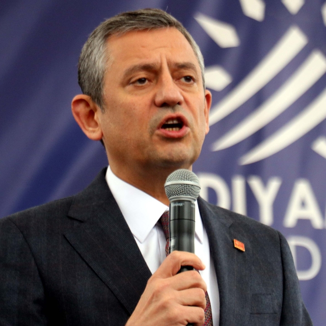 Özgür Özel: Yunanistan adaları boşalttı, Türkiye bir şey yok gibi davranıyo...