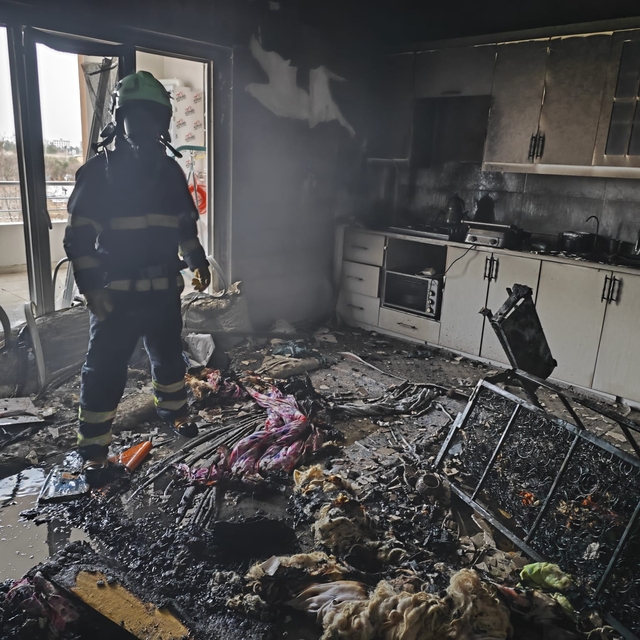 Mardin'de bir evde çıkan yangın söndürüldü