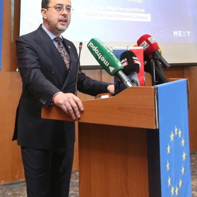 Denizli'de dijital ve yeşil dönüşüm çalıştayı yapıldı