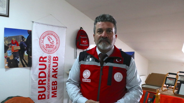 6 ŞUBAT DEPREMLERİNİN İKİNCİ YILI - Burdur MEB AKUB ekibi, yaşadıklarını hafızalarından silemiyor
