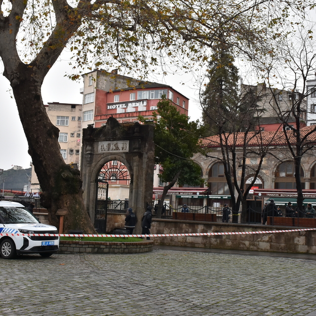 Trabzon'da şüpheli valiz fünye ile patlatıldı