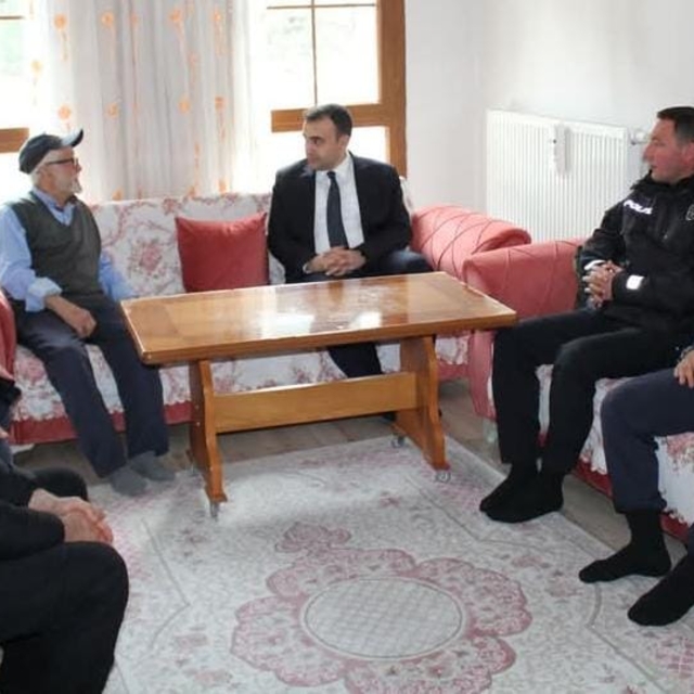 Dikmen Kaymakamı Doğancı'dan şehit aileleri ve gazilere ziyaret