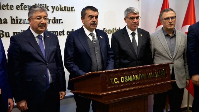 Milli Eğitim Bakanı Yusuf Tekin, Osmaniye'de ziyaretlerde bulundu