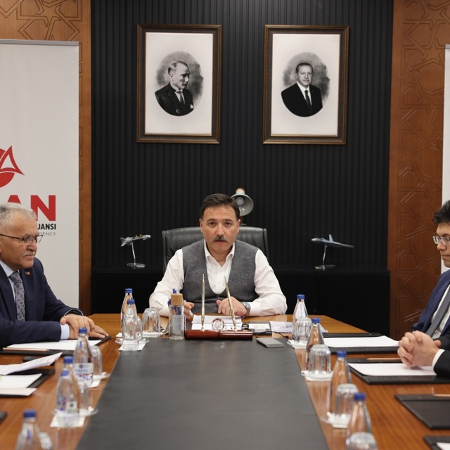 Kayseri'de Sosyal Gelişmeyi Destekleme Programı kapsamında protokol imzalan...