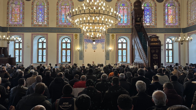 Kocaeli ve Düzce'de 6 Şubat depremleri anma programı yapıldı
