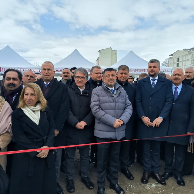 Doğanşehir'de Kadın, Aile ve Gençlik Merkezinin temeli atıldı