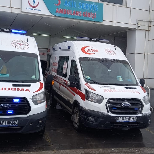 Anne ve 4 çocuğu sobodan sızan gazdan zehirlendi